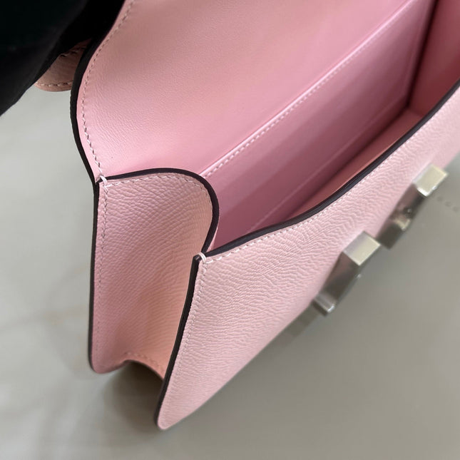 HM 25S CONSTANCE ELAN 24 CM IN LIGHT PINK EPSOM WITH SILVER HARDWARE