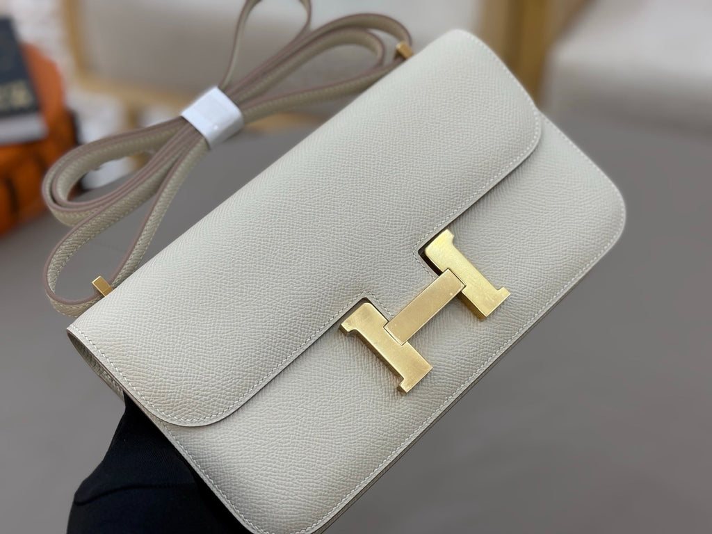HM 25S CONSTANCE ELAN 24 CM IN CREAM WHITE EPSOM WITH GOLD HARDWARE