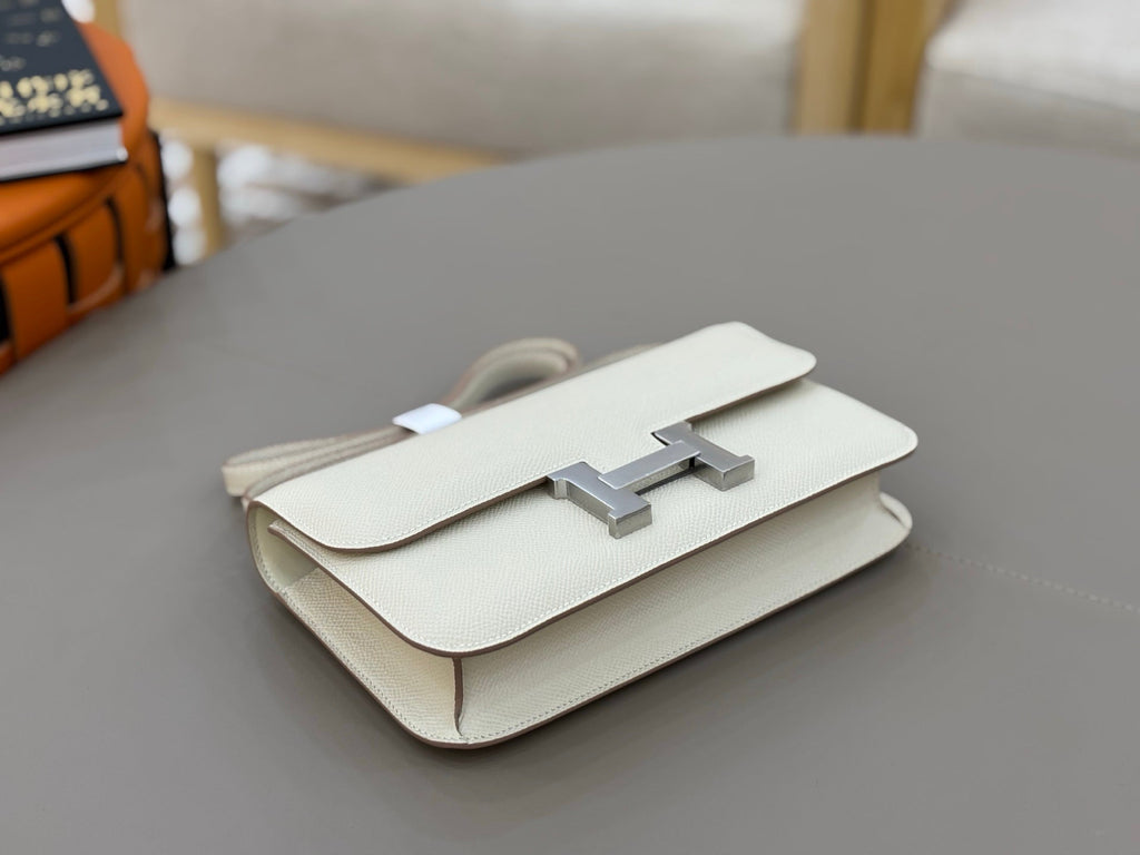 HM 25S CONSTANCE ELAN 24 CM IN CREAM WHITE EPSOM WITH SILVER HARDWARE