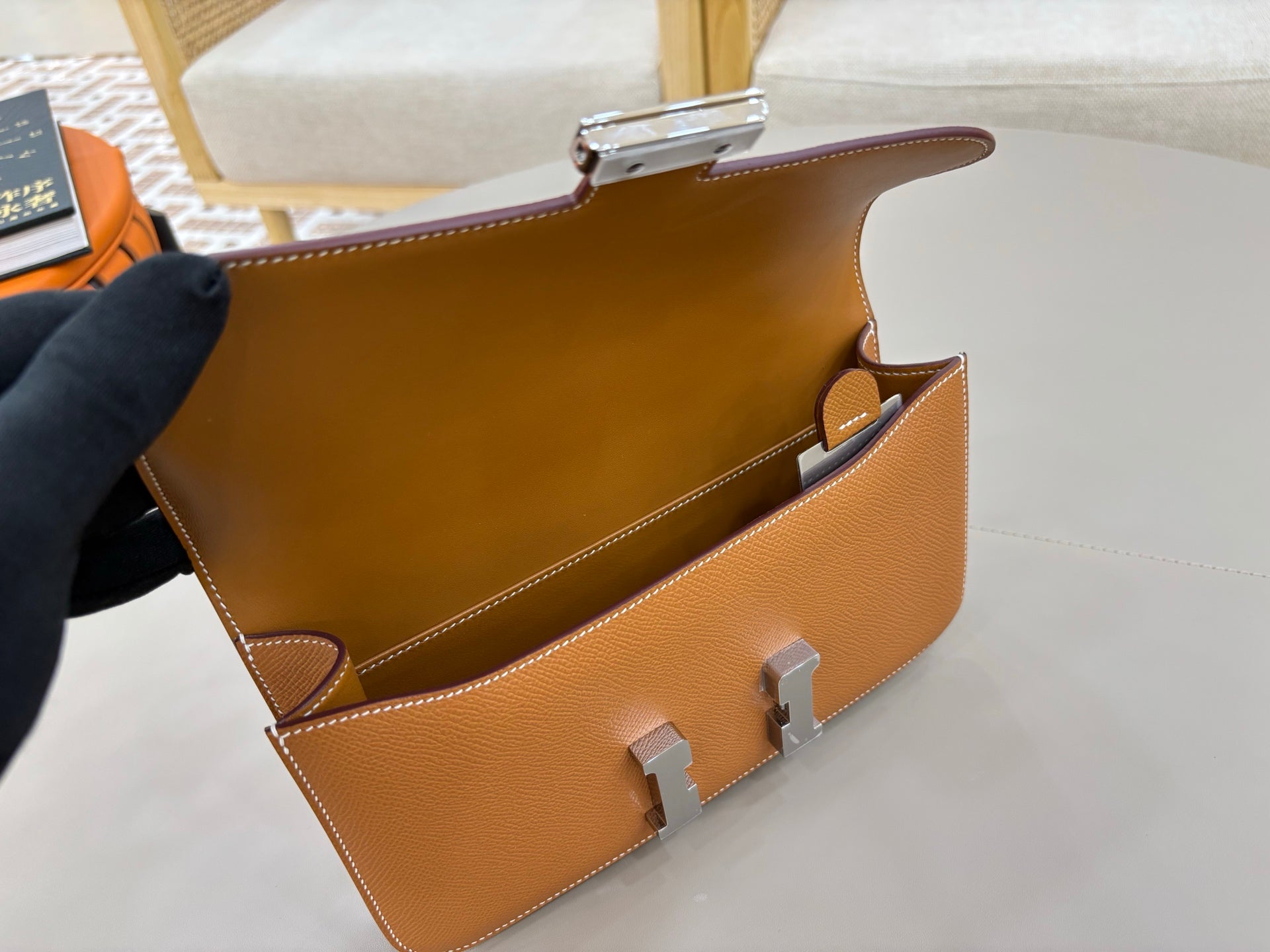 HM 25S CONSTANCE ELAN 24 CM IN BROWN EPSOM WITH SILVER HARDWARE