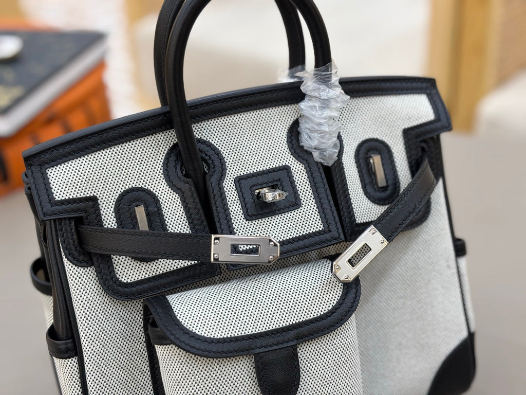 HM 25S BIRKIN CARGO 25 CM IN OFF-WHITE CANVAS AND BLACK SWIFT WITH SILVER HARDWARE