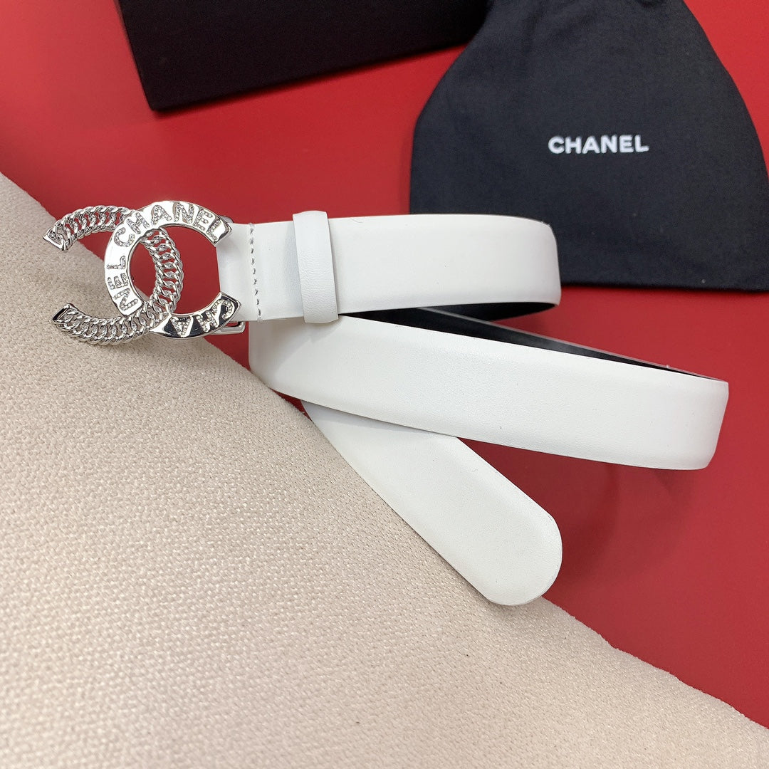 CC MEDIUM 30 MM BELT WHITE CALFSKIN SILVER HARDWARE WITH LETTER