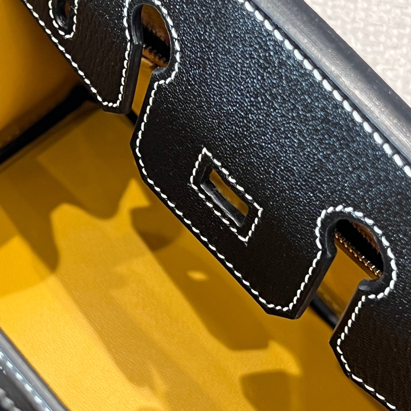 HM 25S BIRKIN 25 CM IN BLACK COWHIDE WITH KEY SILVER