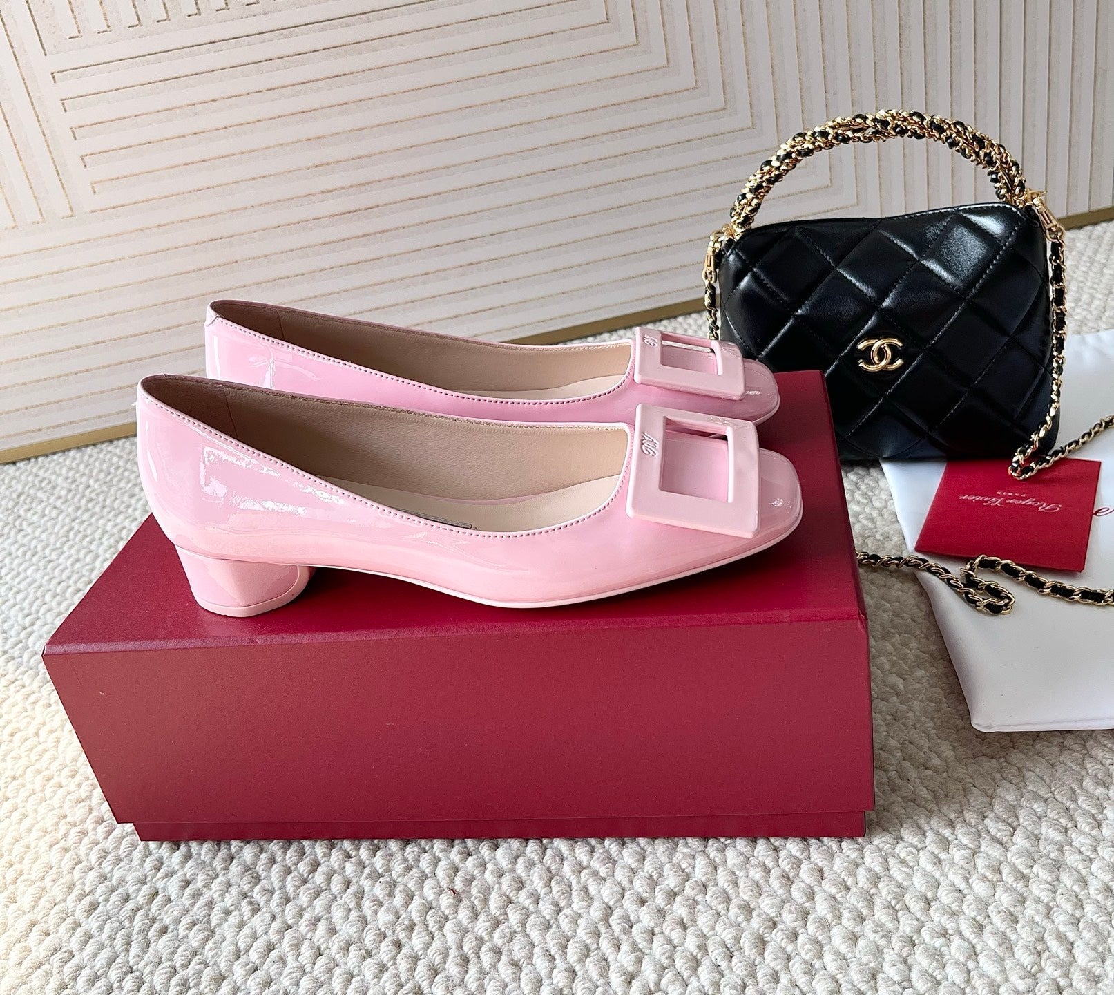 U LOOK BALLERINAS IN PASTEL PINK GLOSSY CALFSKIN