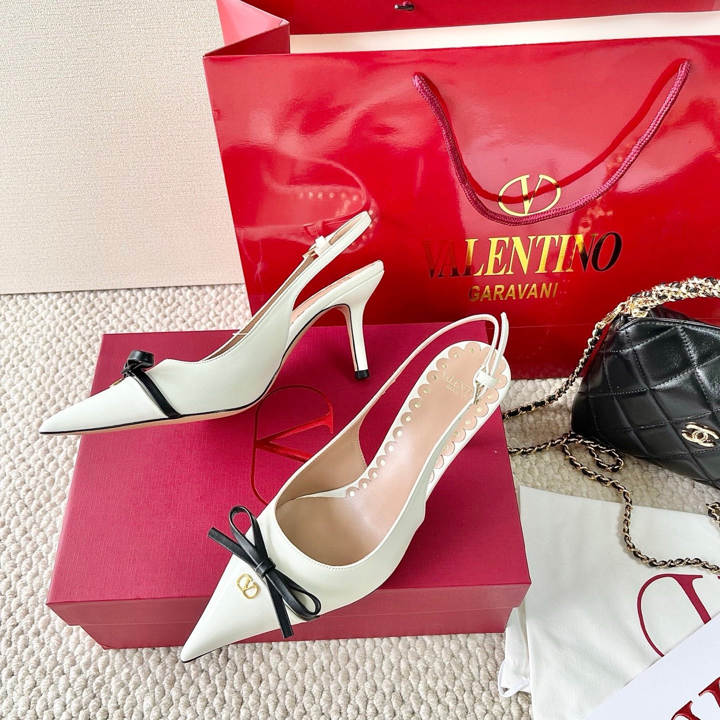 VLTN HIGH SLINGBACK 40 IN WHITE CALFSKIN WITH BOW