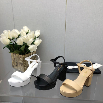 BLOCK HEEL 9 CM SANDAL IN BLACK LAMBSKIN