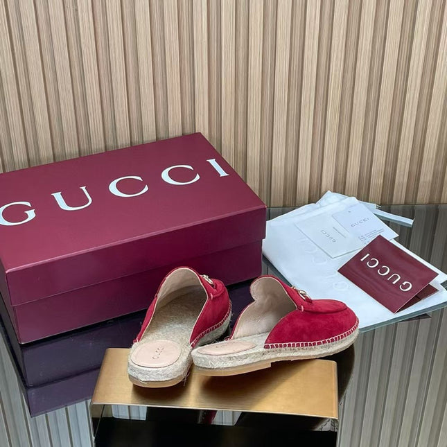 GUCCI 26S LOAFER MULES IN DARK RED SUEDE