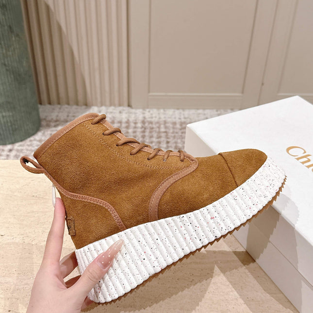 CHLOÉ 26S PLATFORM SOLE BOOTS 68 MM IN BROWN SUEDE