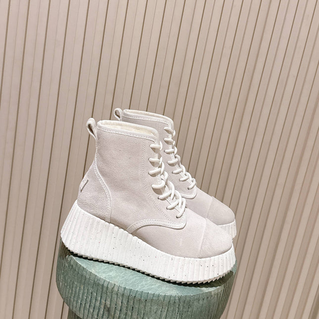CHLOÉ 26S PLATFORM SOLE BOOTS 68 MM IN LIGHT BLUSH GRAY SUEDE