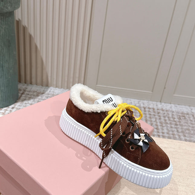 MIUMIU 25S SNEAKERS 50MM IN DARK BROWN SUEDE WITH SHEARLING