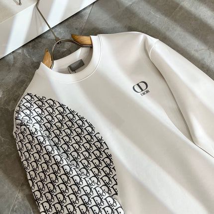 DIOR OBLIQUE CREWNECK SWEATSHIRTS IN WHITE AND BLACK