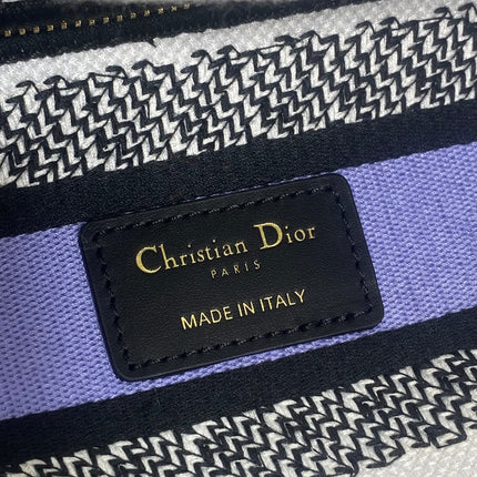 DIOR 25S SMALL LADY D-LITE BAG 24 IN PURPLE DIOR NIGHT OF DREAMS EMBROIDERY
