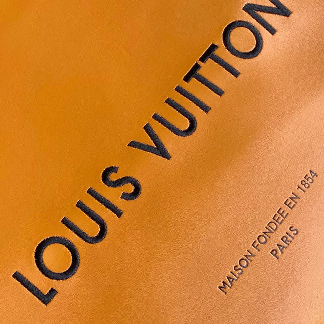 LV 26S SHOPPER TOTE 40 IN ORANGE CALFSKIN