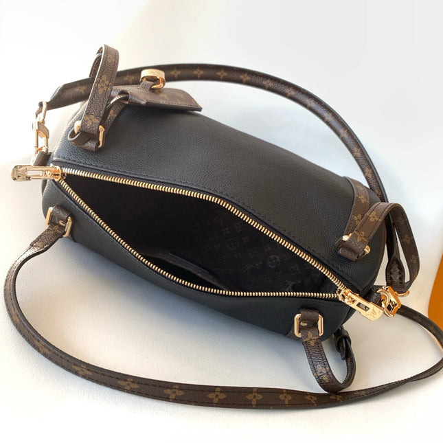 LV SMALL EXPRESS TRAVEL 26 IN BLACK CALFSKIN