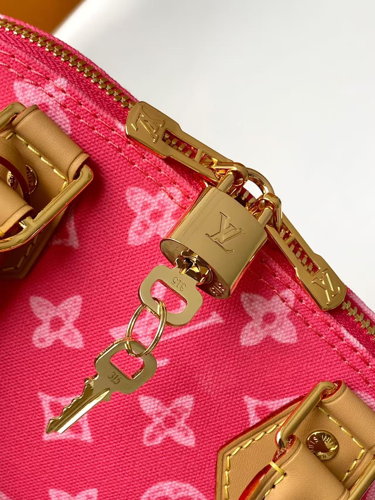 LV 26S ALMA BB BAG 23 IN DARK PINK MONOGRAM CANVAS