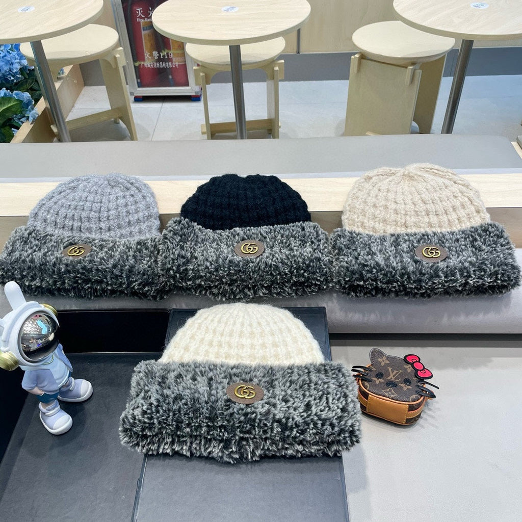 BEANIE HAT IN COIN GRAY WOOL AND FLEECE 399545