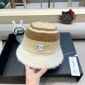 BUCKET HAT IN COLORFUL FLEECE 421130