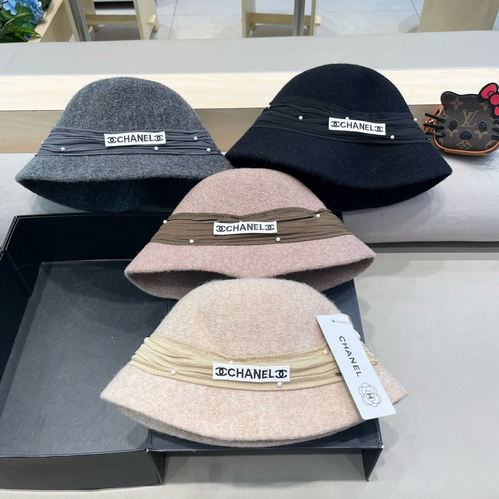 BUCKET HAT IN ROSY BROWN WOOL BLEND 426248