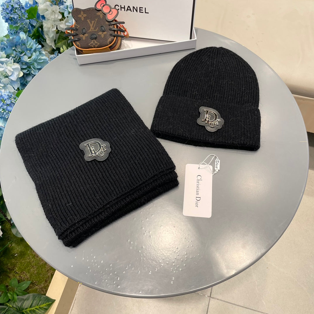 SET SCARF AND HAT IN BLACK CASHMERE WOOL 433243