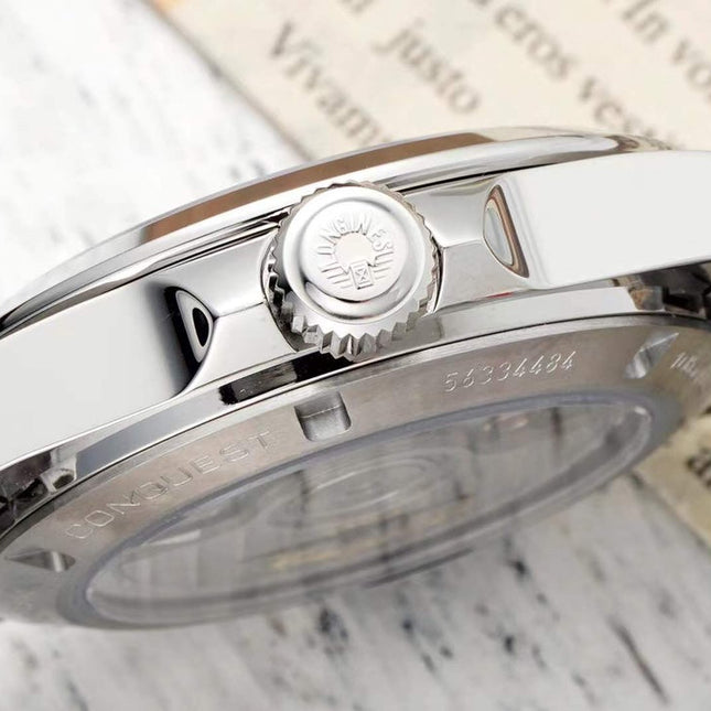 CONQUEST WATCH SILVER CASE WITH COIN GRAY DIAL