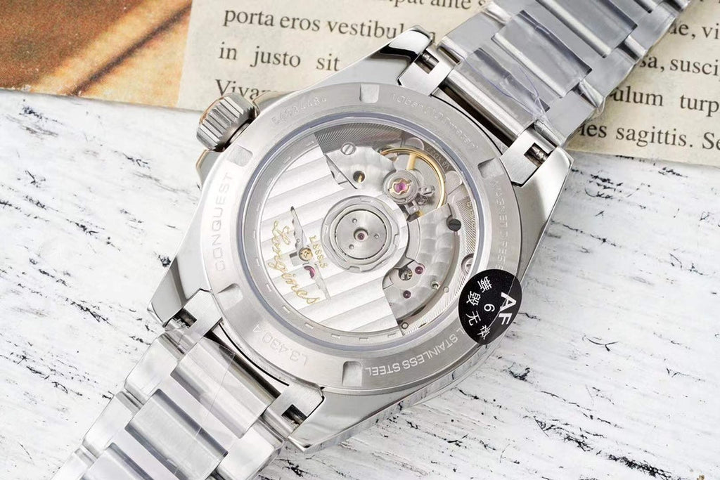 CONQUEST WATCH SILVER CASE WITH PASTEL GRAY DIAL