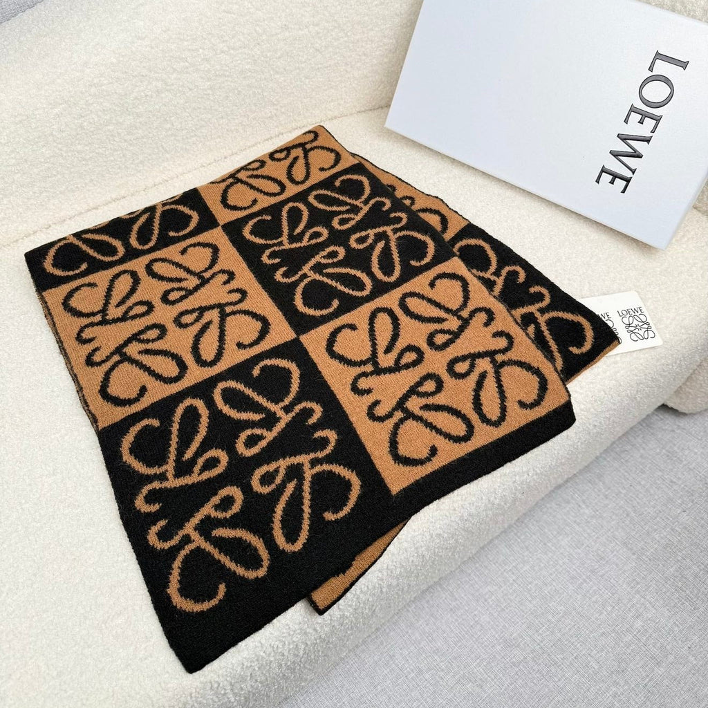 LOEWE 25S SCARF 190 IN CASHMERE 850666