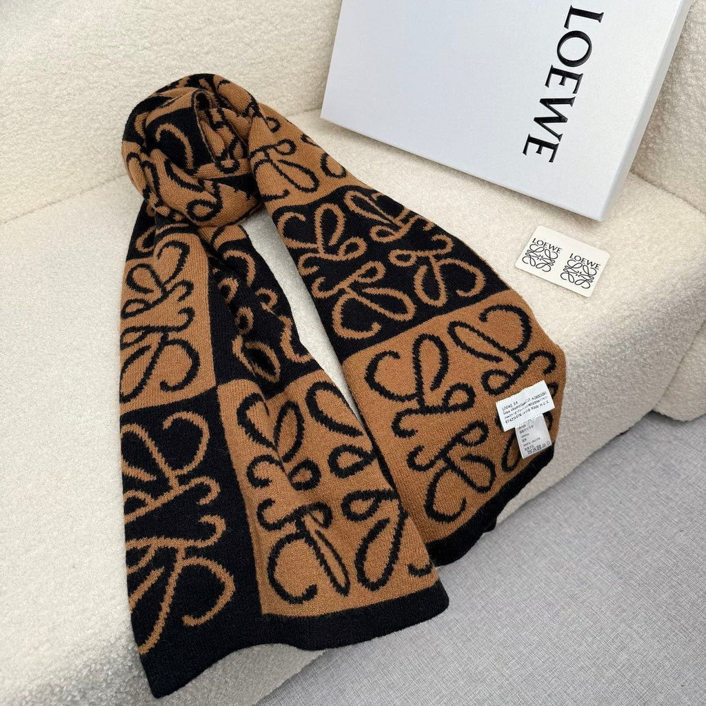 LOEWE 25S SCARF 190 IN CASHMERE 850666