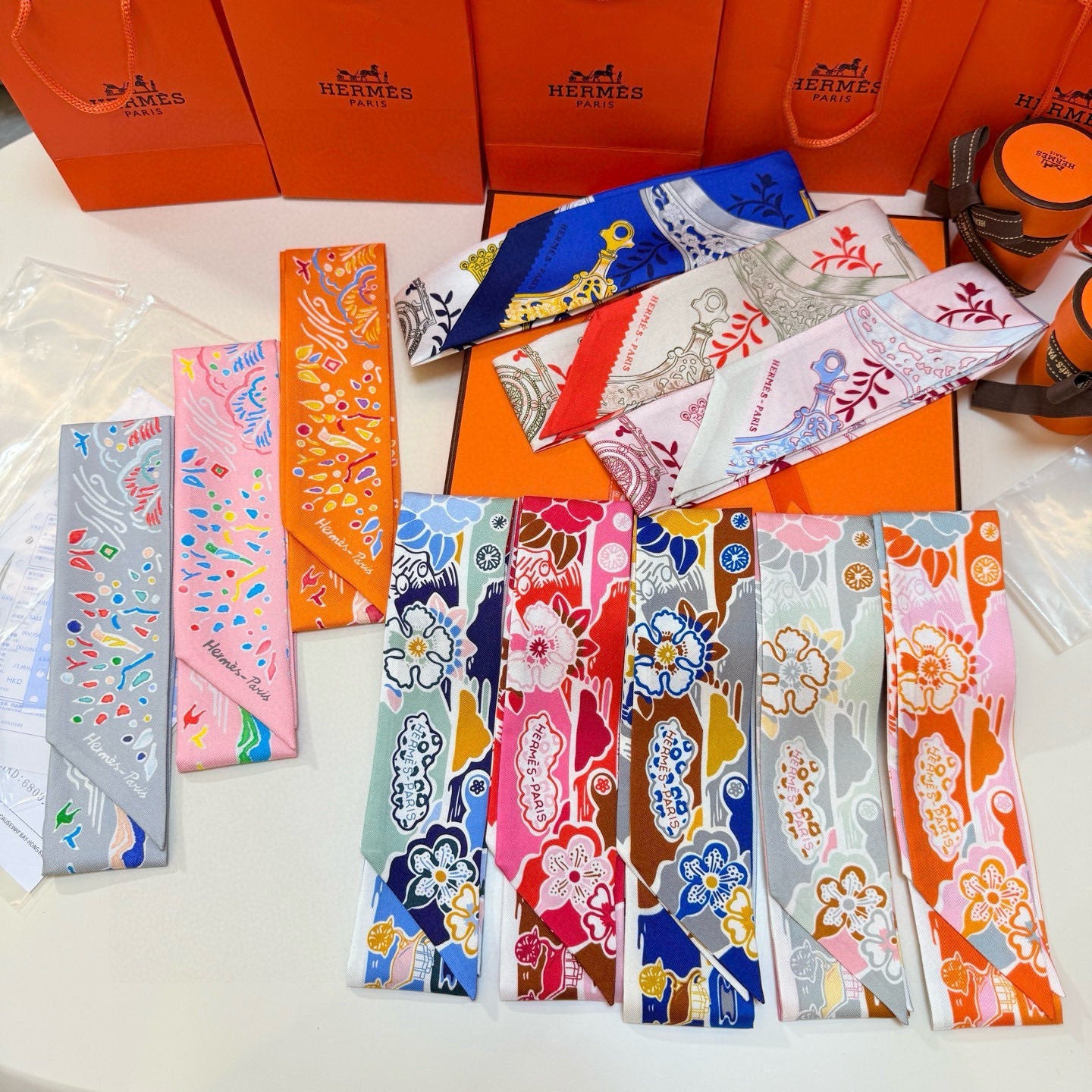 HERMES 25S SCARF 90 IN SILK 854957