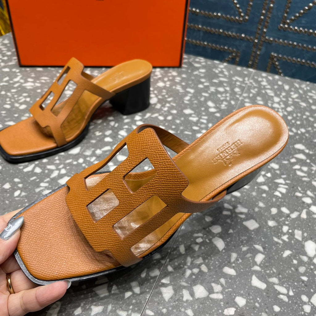 IZZY 50 MM SANDAL IN BRONZE BROWN SHEEPSKIN