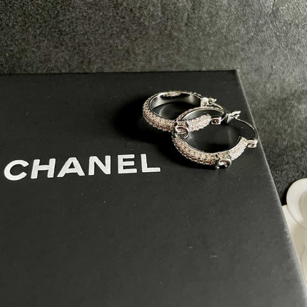 CHANEL 26S DOUBLE C LOGO FULL PAVE CRYSTAL HOOP EARRINGS IN SILVER METAL 630069