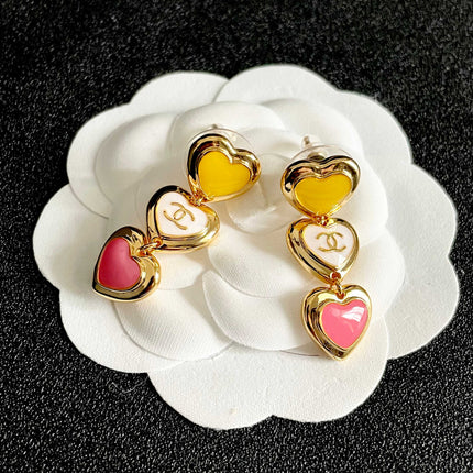 CHANEL 26S DOUBLE C LOGO MULTICOLOR HEART TRIPLE DROP EARRINGS IN GOLD METAL 633300