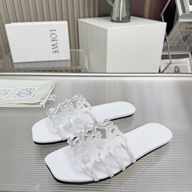LOEWE 26S FLAT SANDALS IN WHITE CALFSKIN WITH CRYSTALS