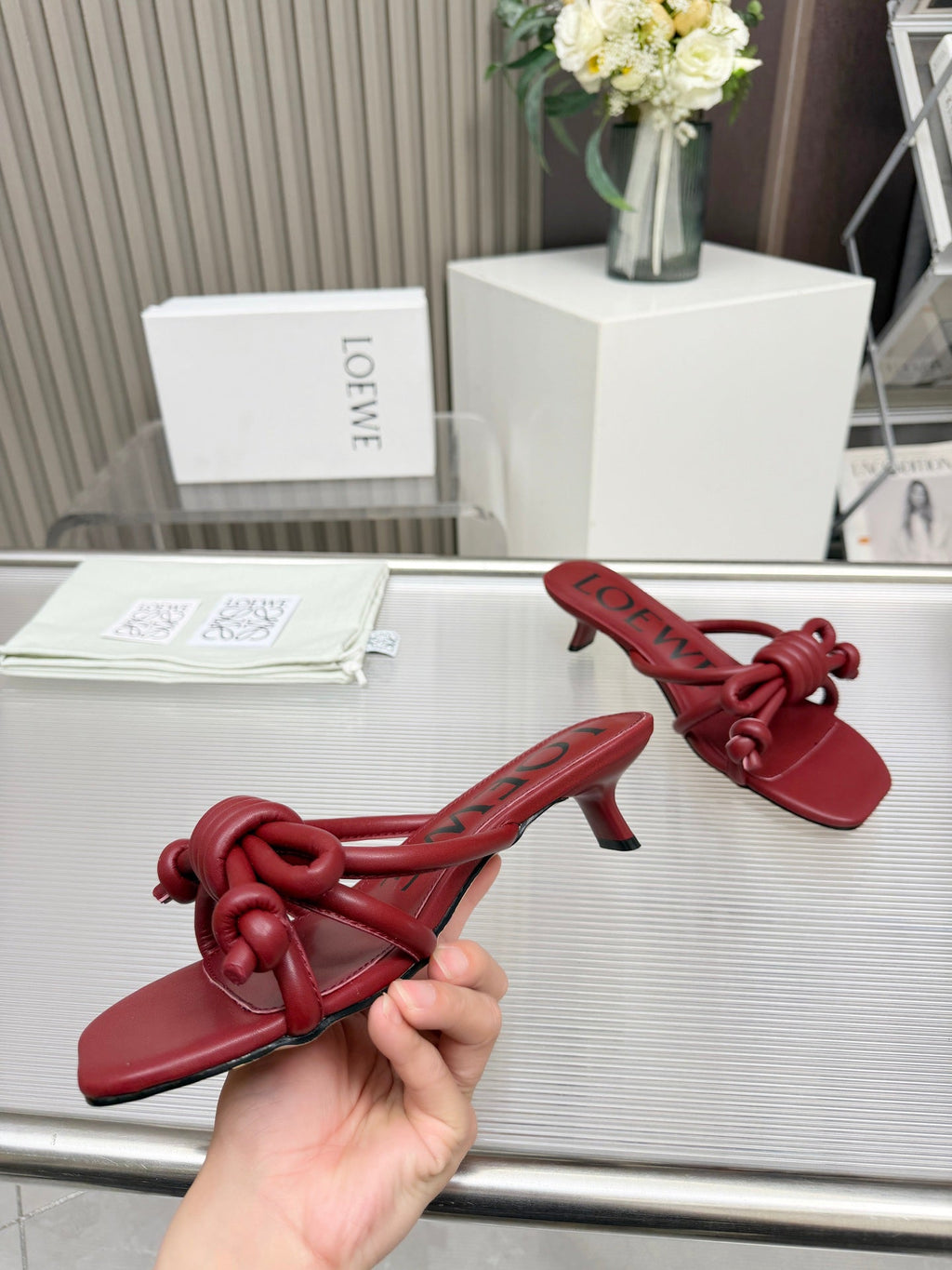 LOEWE 26S KITTEN HEEL KNOT SANDALS 45MM IN BURGUNDY RED CALFSKIN