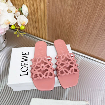 LOEWE 26S PETAL ANAGRAM SLIDE IN PINK SOFT CALFSKIN