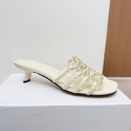 LOEWE 26S PETAL ANAGRAM SLIDE 45MM IN CREAM WHITE SOFT CALFSKIN WITH CRYSTALS