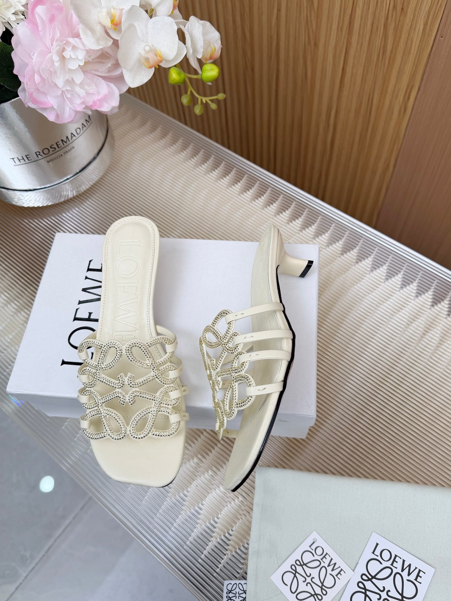 LOEWE 26S PETAL ANAGRAM SLIDE 45MM IN CREAM WHITE SOFT CALFSKIN WITH CRYSTALS