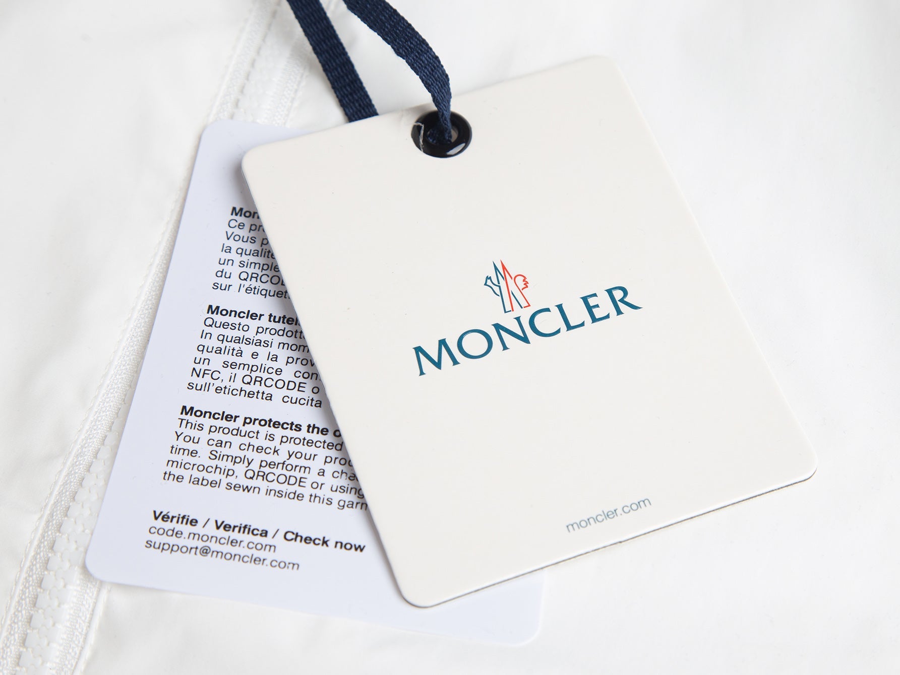 MONCLER 26S JACKET 503