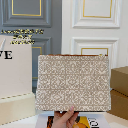 LOE 28 CLUTCH BAG IN BEIGE ANAGRAM JACQUARD