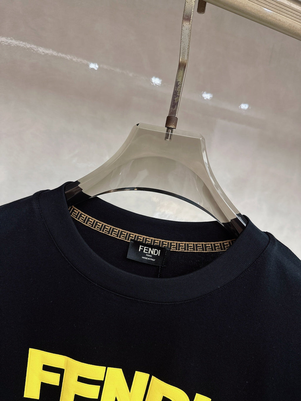 FENDI 26S SHORT SLEEVE T-SHIRT 092