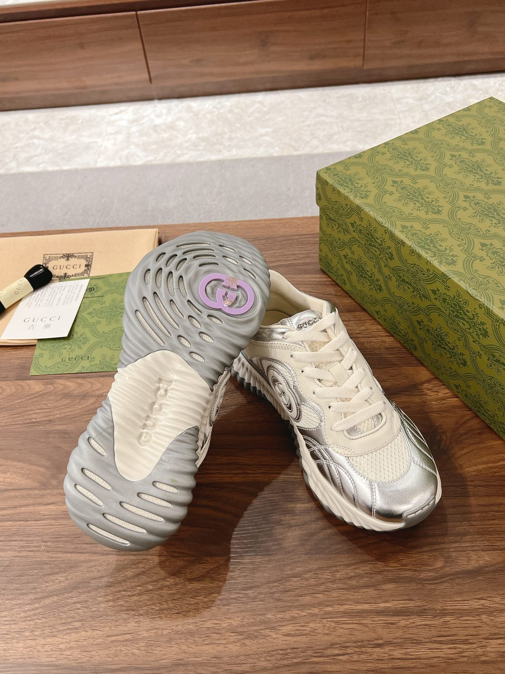 GG RIPPLE SNEAKER Cream SILVER