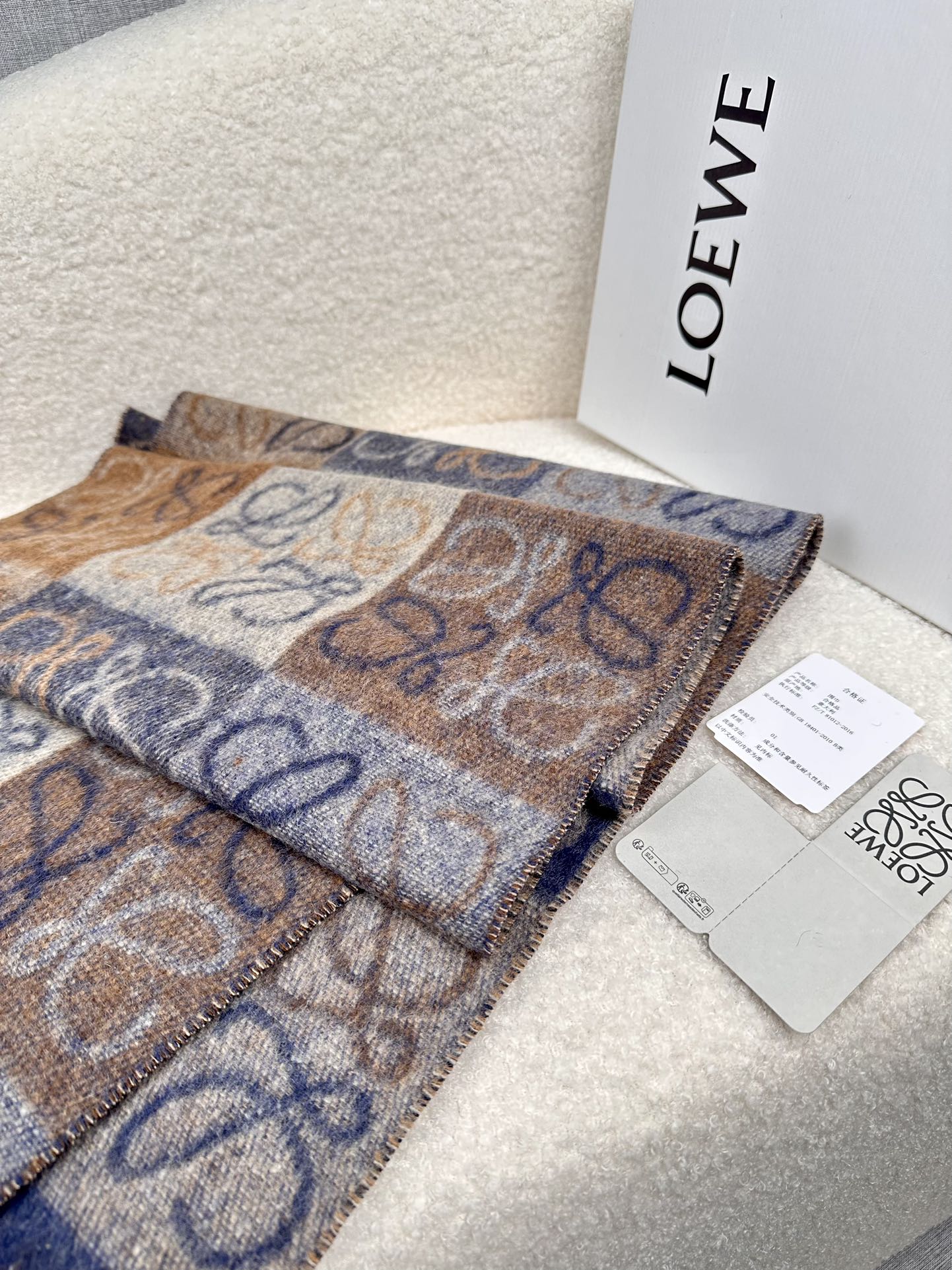 LOEWE 25S SCARF 200 IN CASHMERE 854512