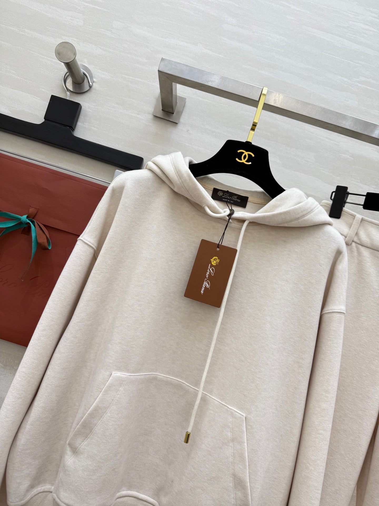 LP 26S SET OUTFIT 445