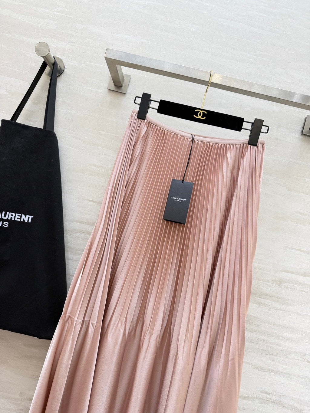 YSL 26S PLEATED MIDI SKIRT 269
