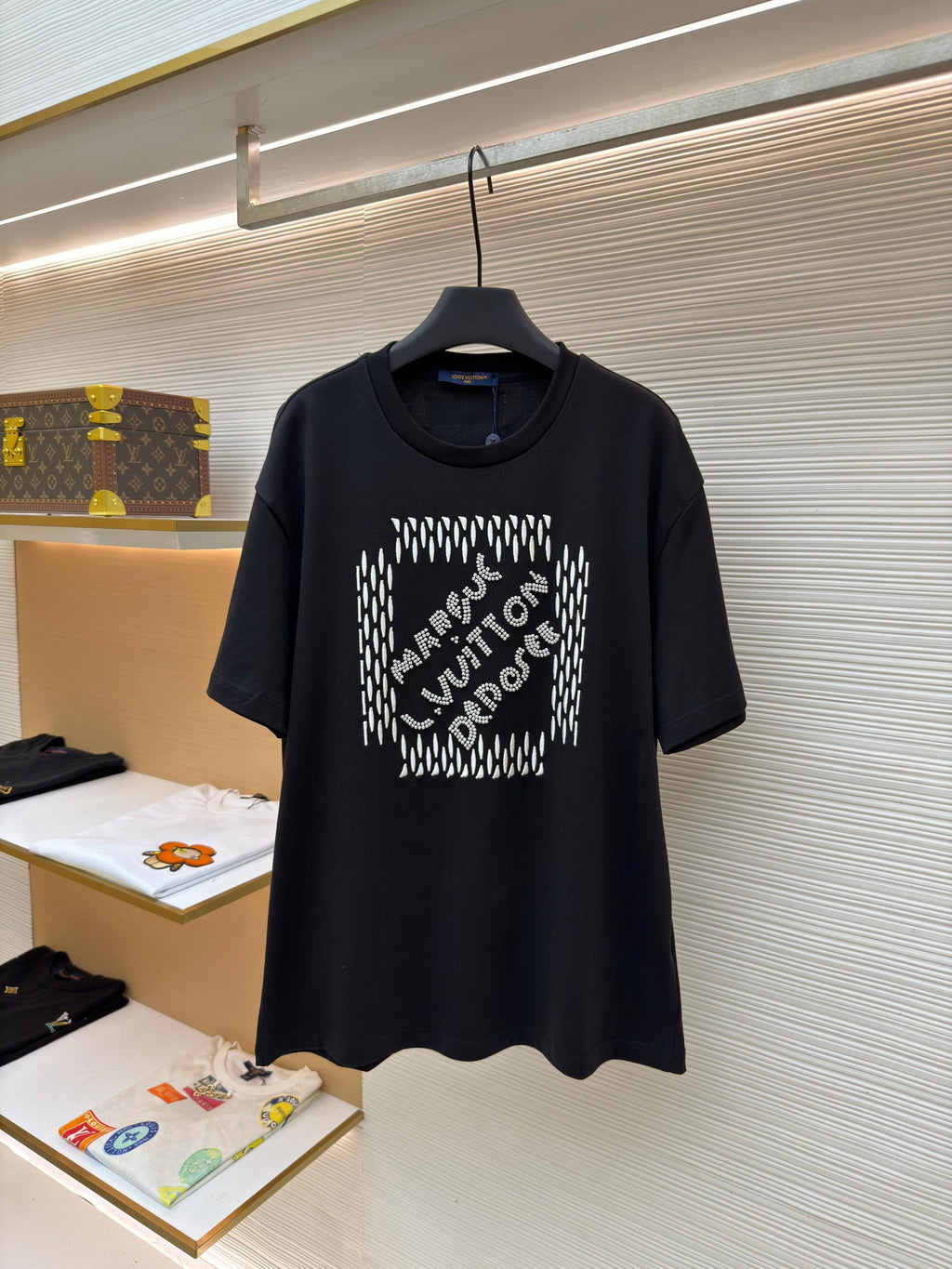 LV 26S T-SHIRT STYLE 230