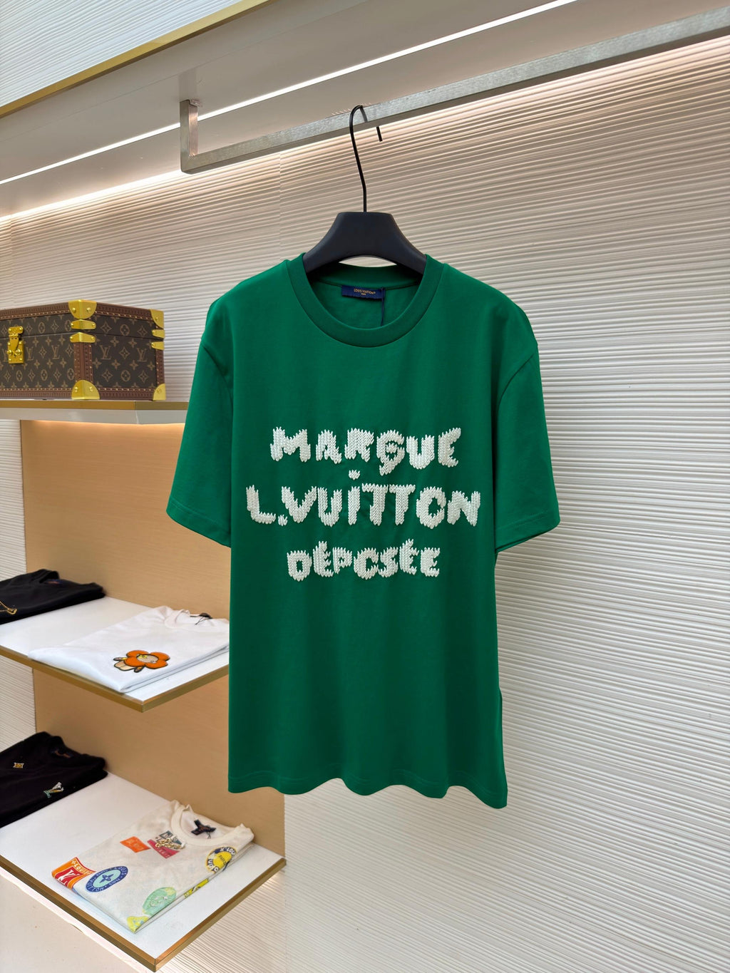 LV 26S T-SHIRT STYLE 207