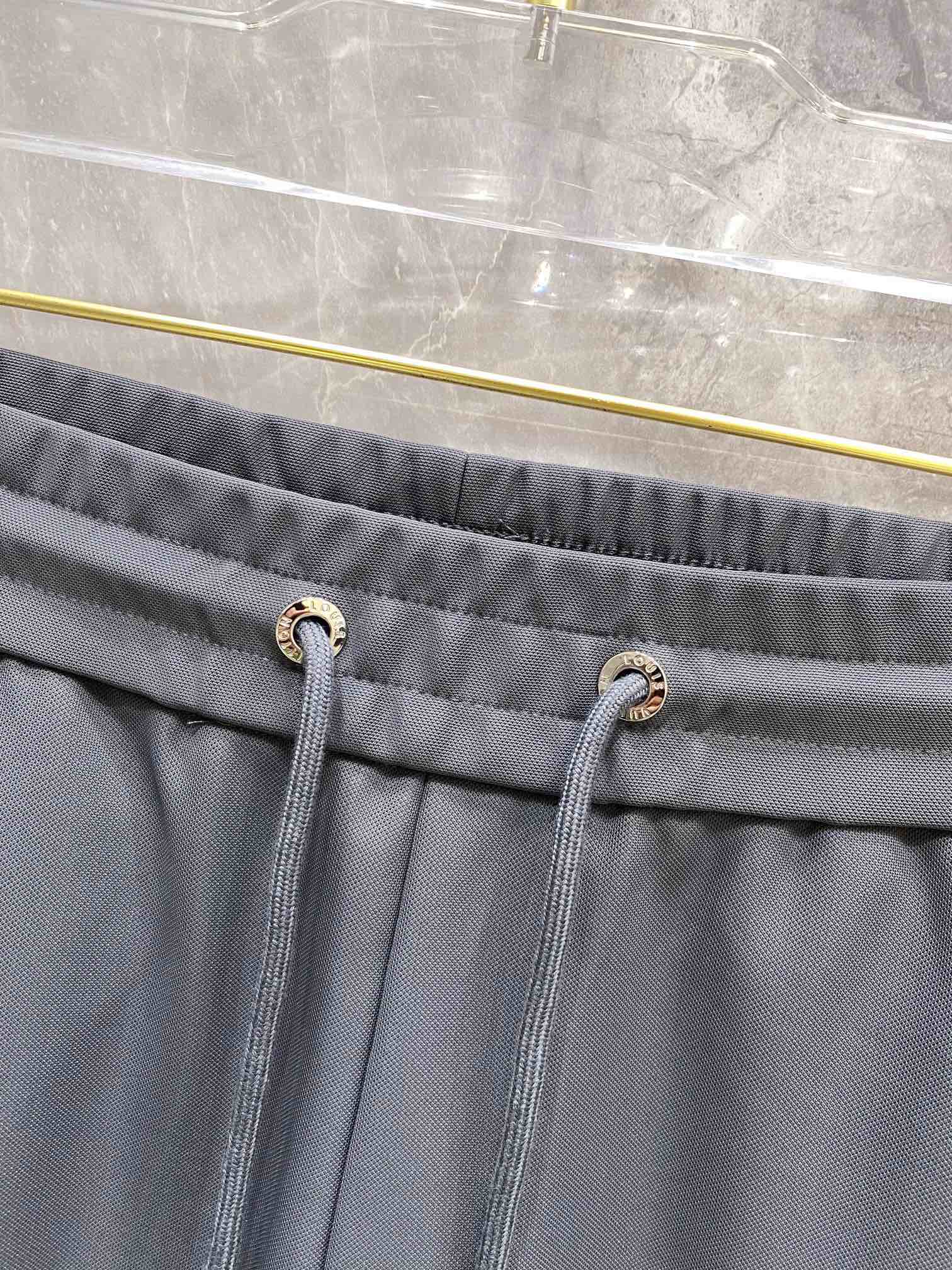 LV MOUSE GRAY TROUSERS 239485