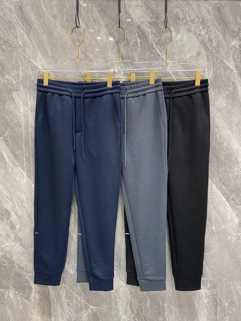 LV NAVY BLUE TROUSERS 239482