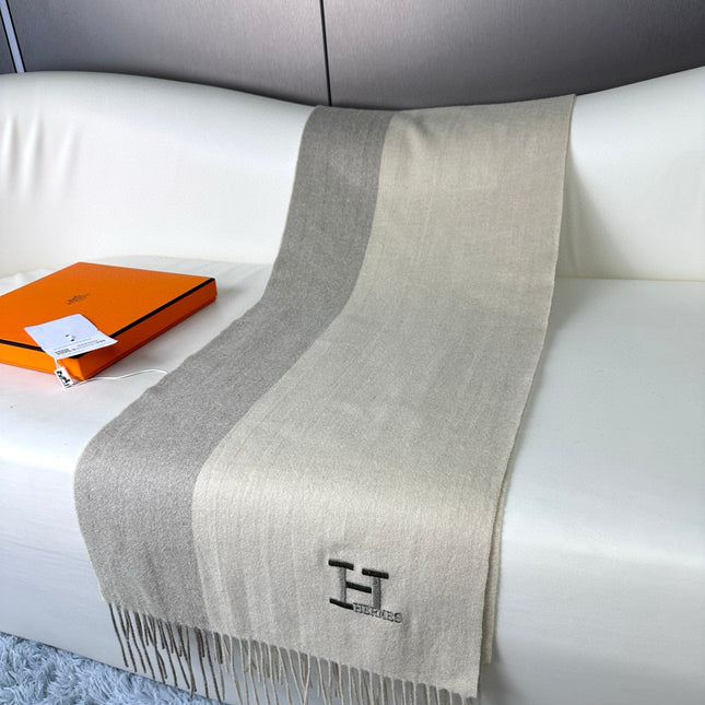 HERMES 26S LONG SCARF 190 IN CASHMERE 309794