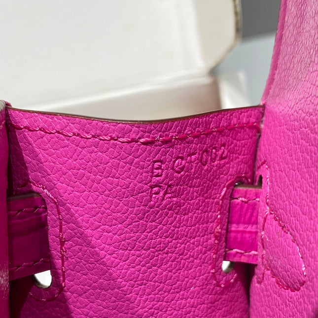 HERMES 25S MINI KELLY 19 IN DEEP MAGENTA CALFSKIN GOLD HARDWARE