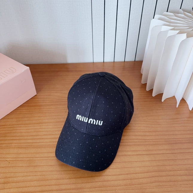 MIUMIU BASEBALL CAP STYLE 65